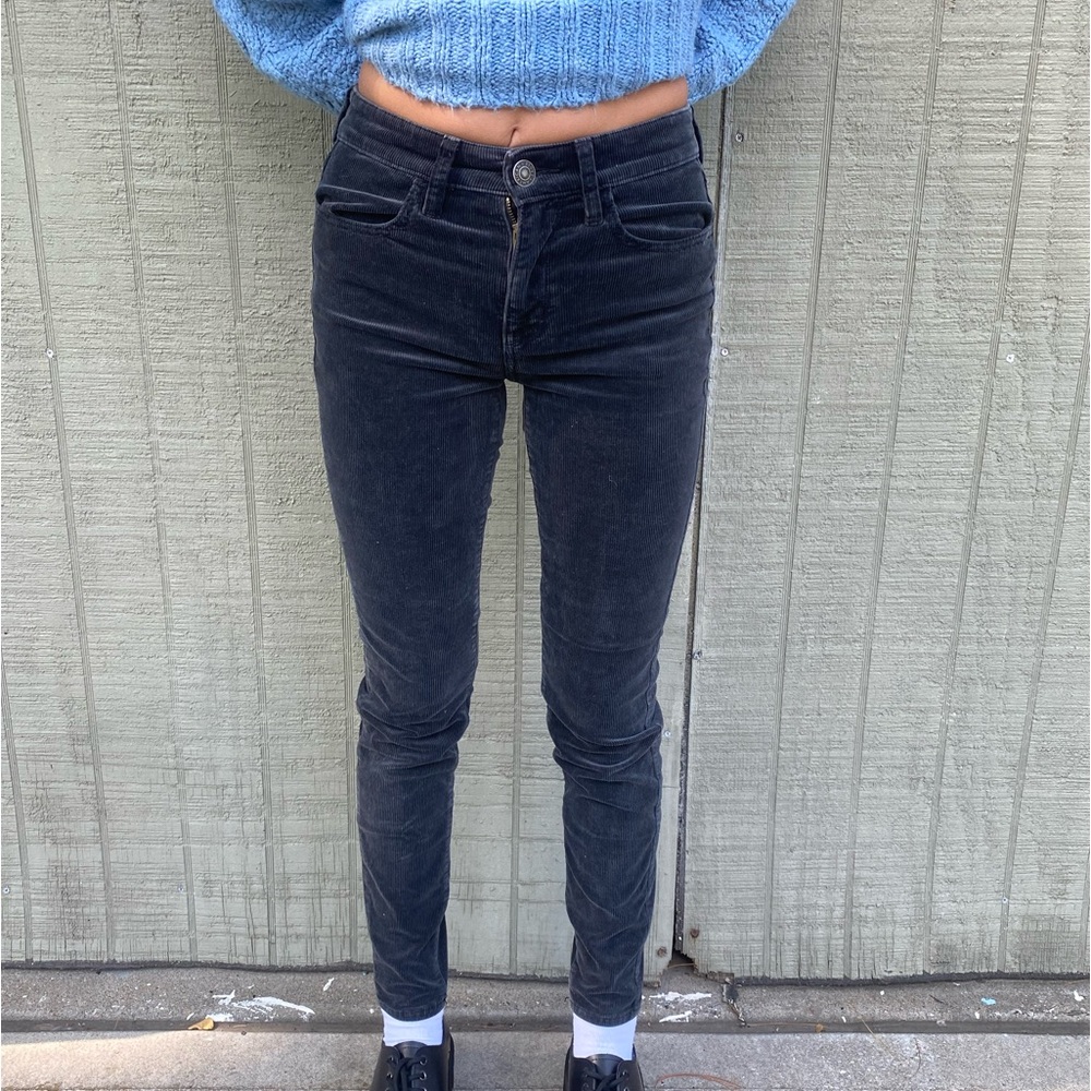 AMERICAN EAGLE BLACK CORDUROY PANTS